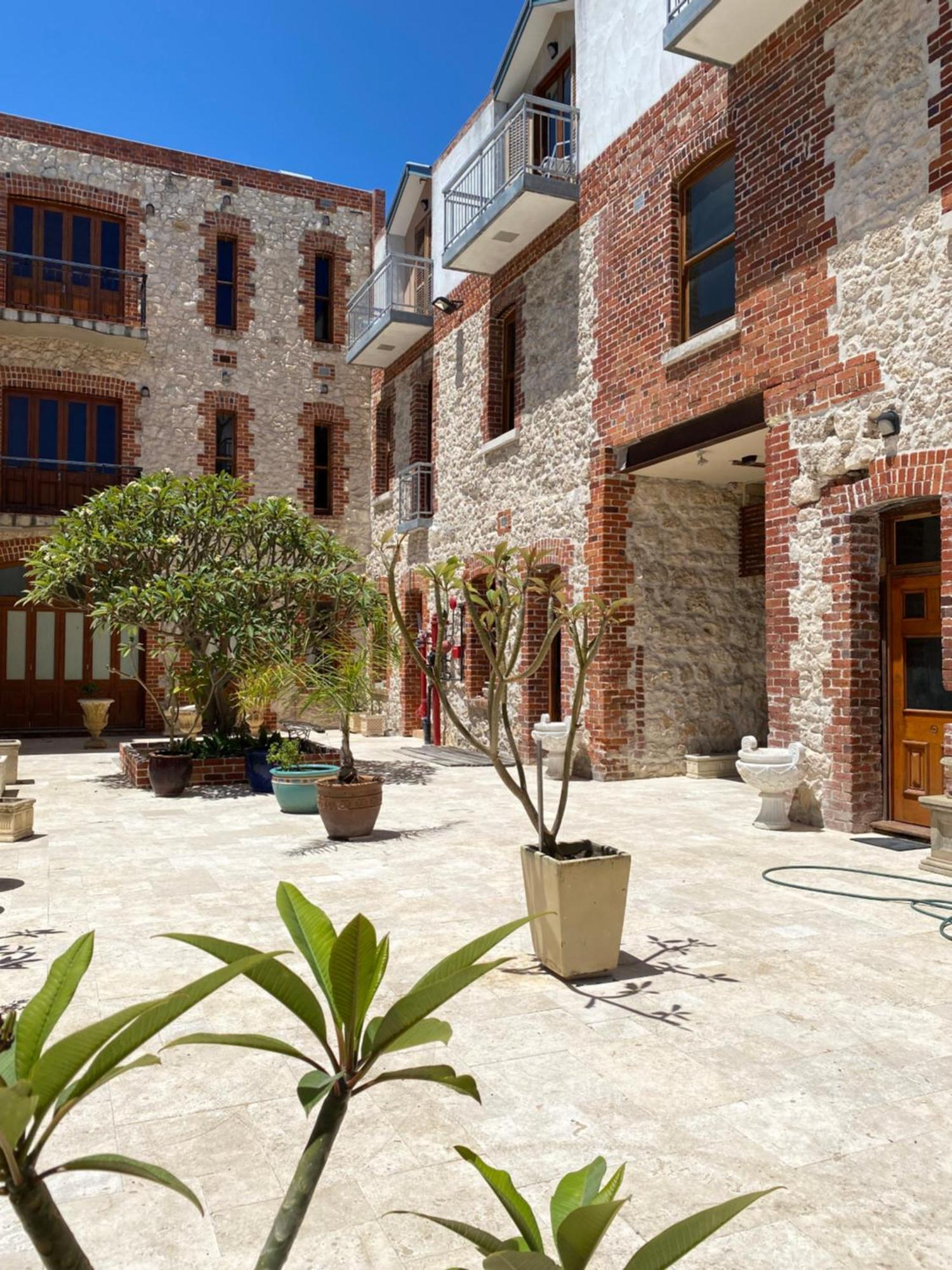 Rialto Suites Fremantle Exterior photo