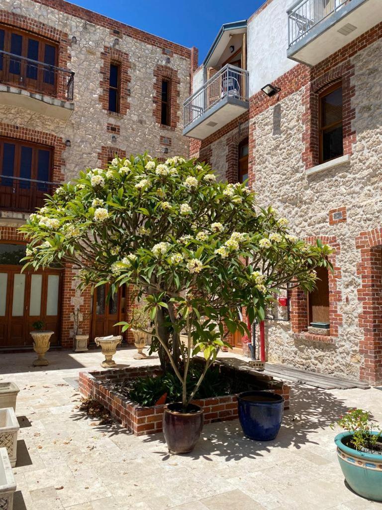 Rialto Suites Fremantle Exterior photo